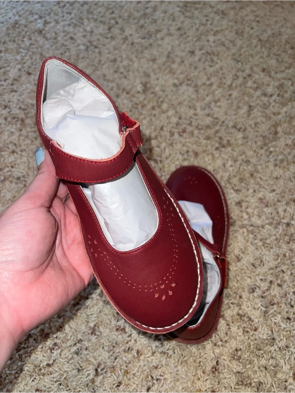 L'Amour Girls' Mary Jane Shoes in Burgundy Red